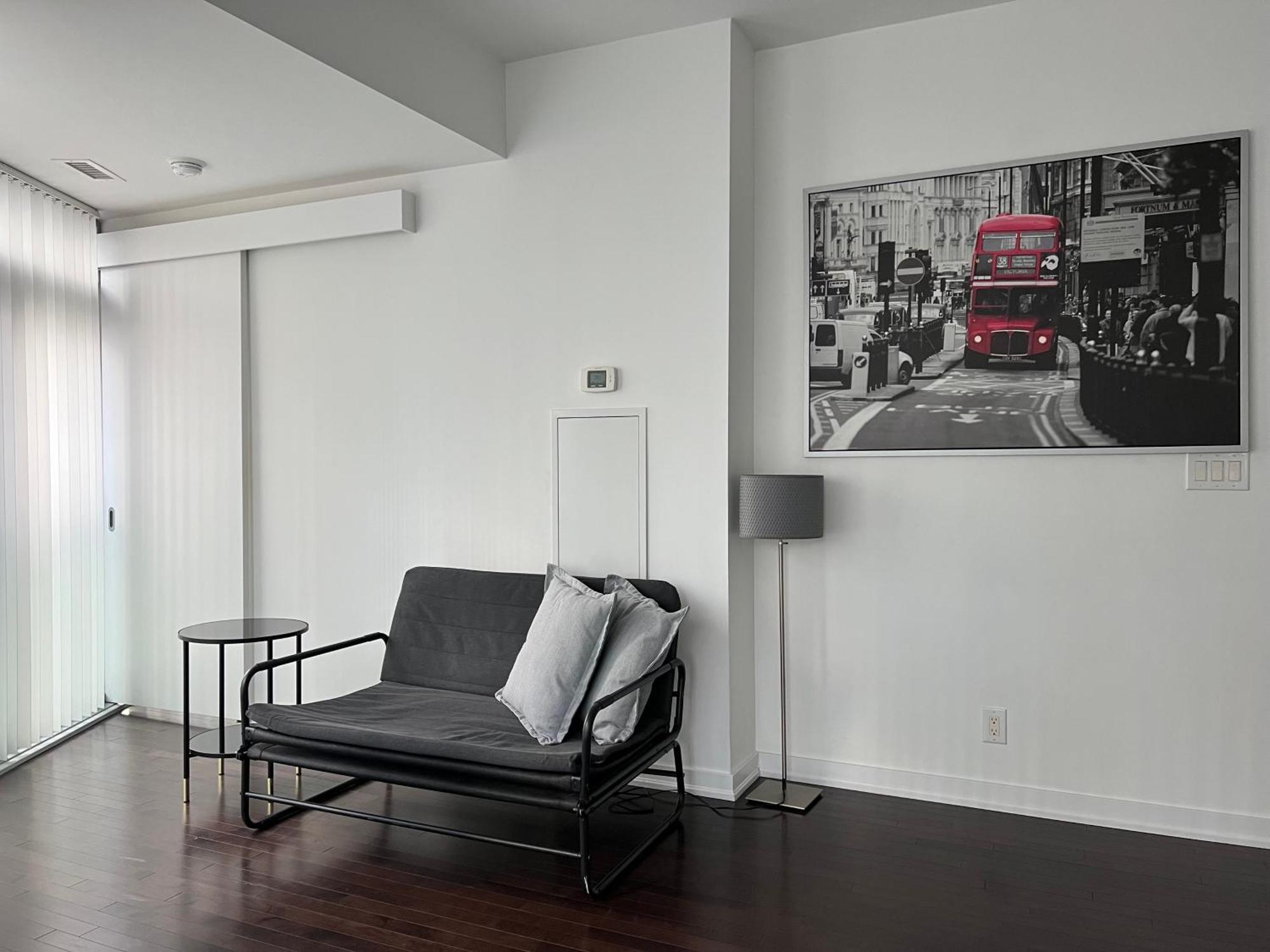 Grand Royal Suites Toronto Pokoj fotografie