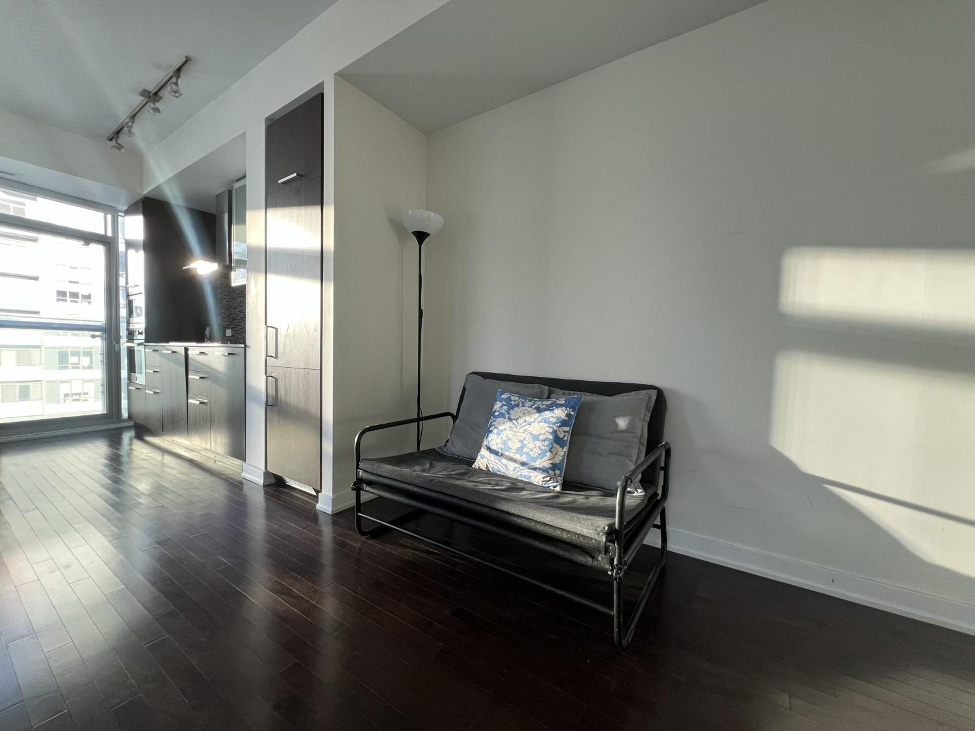 Grand Royal Suites Toronto Pokoj fotografie